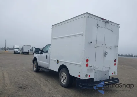 2015 Ford F-250 Xl из США, поврежденный, VIN 1FDBF2B61FED21623